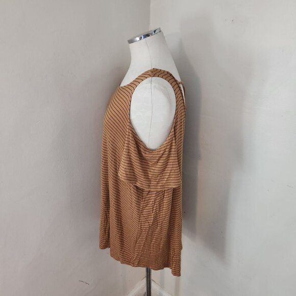 Unbranded Tan‎ Striped Cold Shoulder Top Women's Size 2X - Picture 3 of 3